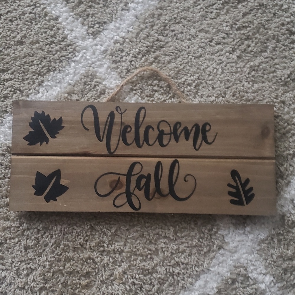 Welcome fall sign
